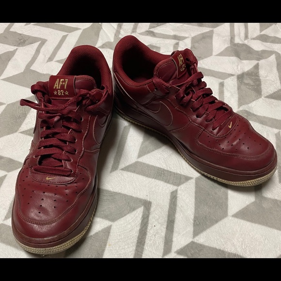 Nike Air Force 1s - Picture 3 of 4